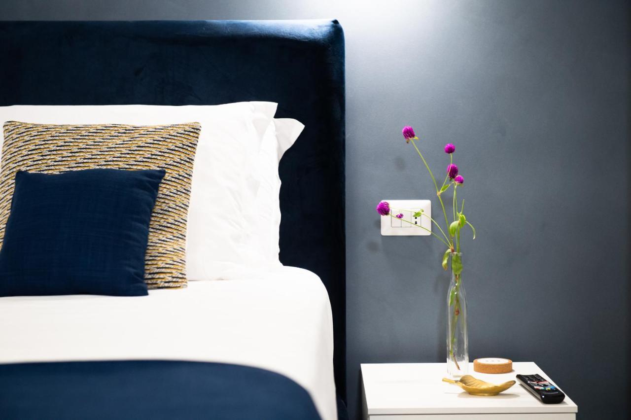 Peony - 13 Piazza Pio XI Apartment โรม ภายนอก รูปภาพ